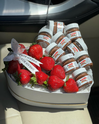 Strawberry Nutella Box